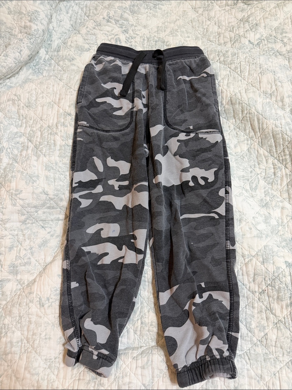 Kids Black & Gray Camo Jogger Pants - Cozy Everyday Sweatpants